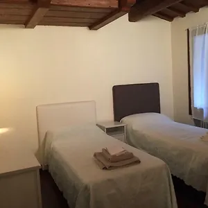  Holiday home Montecchio