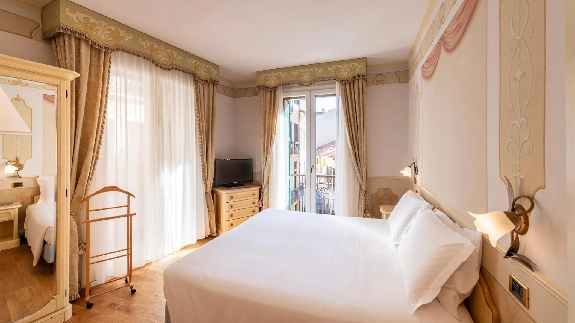 Majestic Toscanelli Padova 4*,